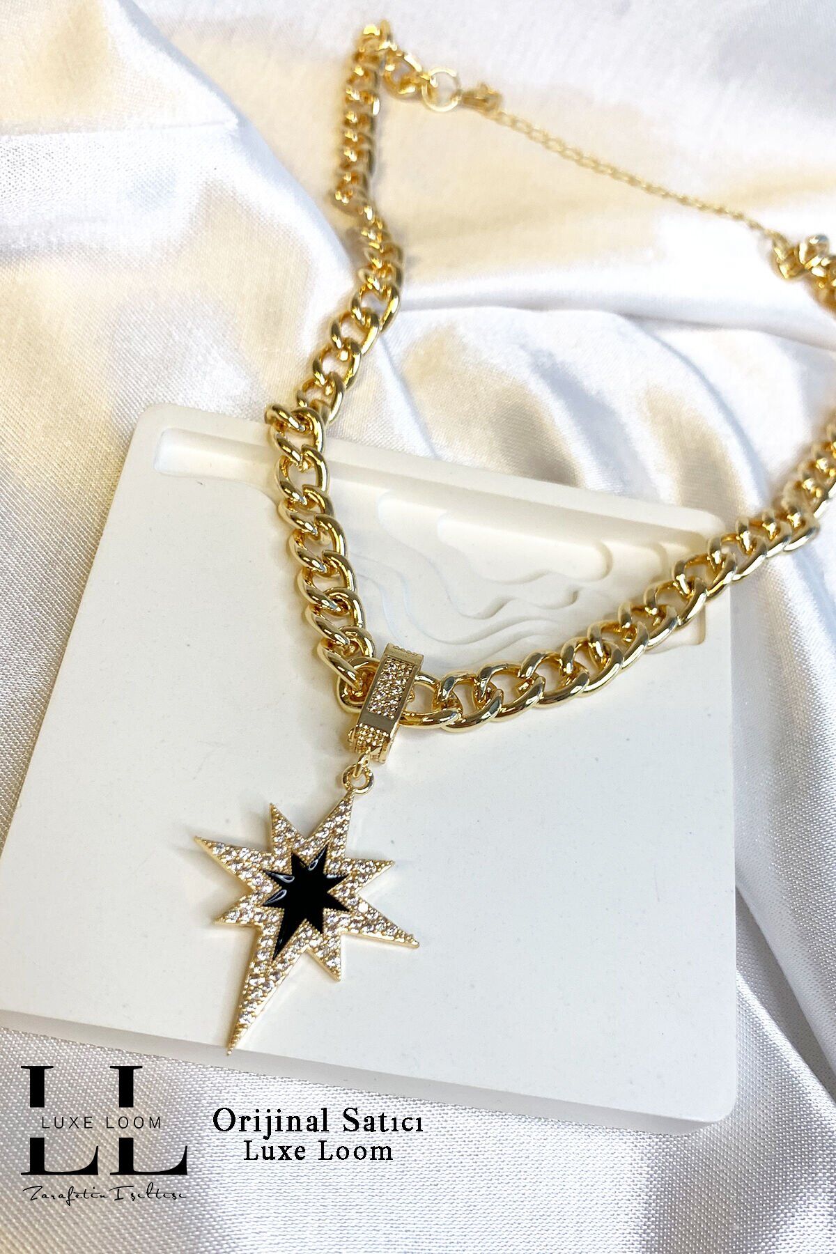 Kadın Siyah Mine Yıldızlı Zirkon Taşlı Çağla Şikel Kolye 002