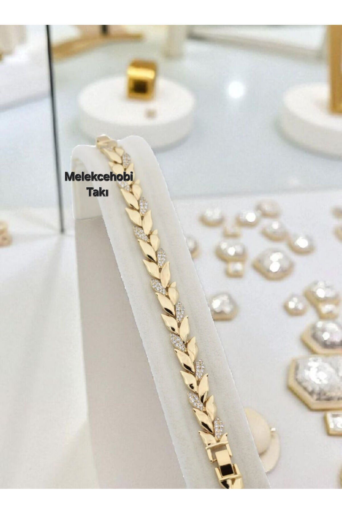 Melekcehobi Takı 14K Altın Kaplama Kuyumcu Model Lale Bileklik