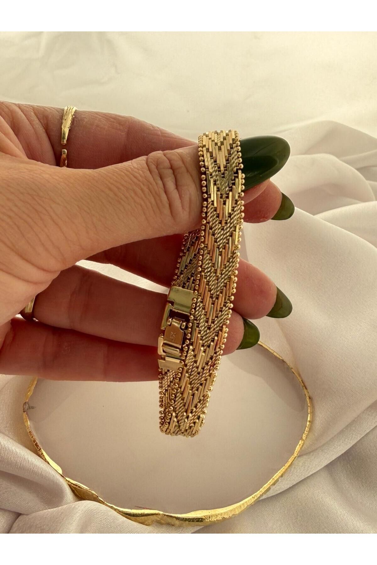 V Hasır Xuping Bileklik