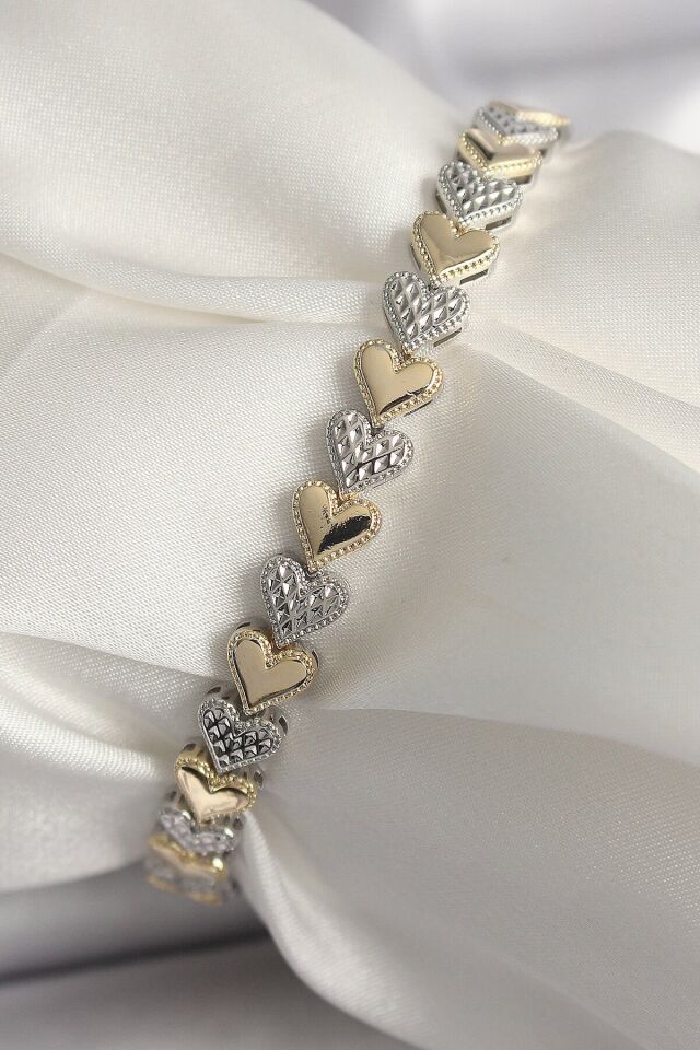 Pirinç Mix Renk Zirkon Taşlı Kalp Model VIP Seri Kadın Bileklik - Lisinya