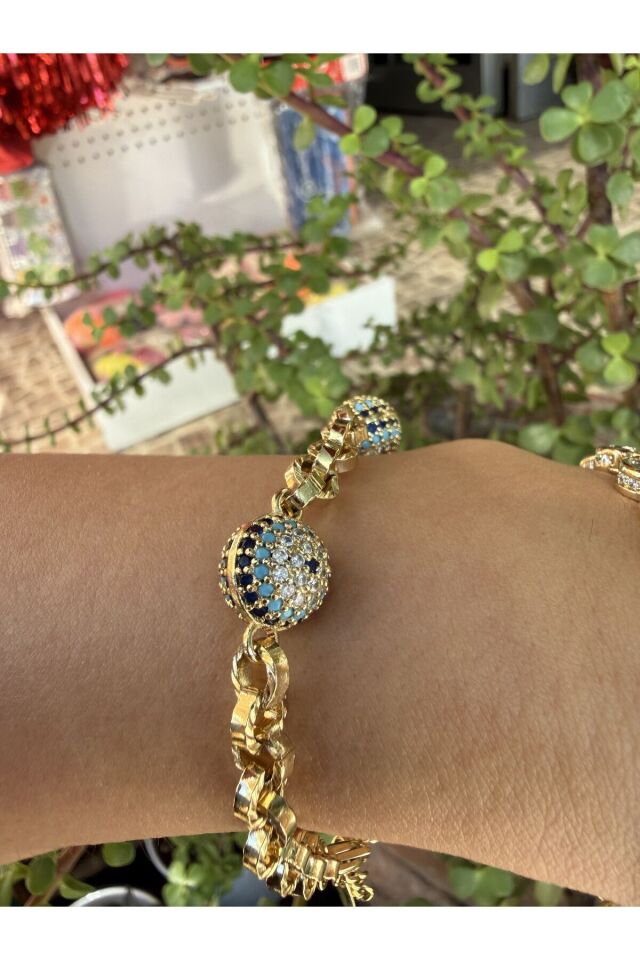 Nazar boncuklu bileklik