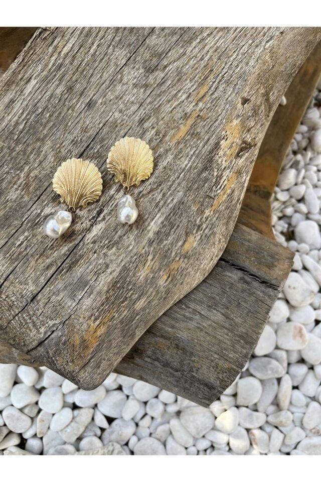 Gold Deniz Kabuğu ve Barok İnci Tasarım Küpe