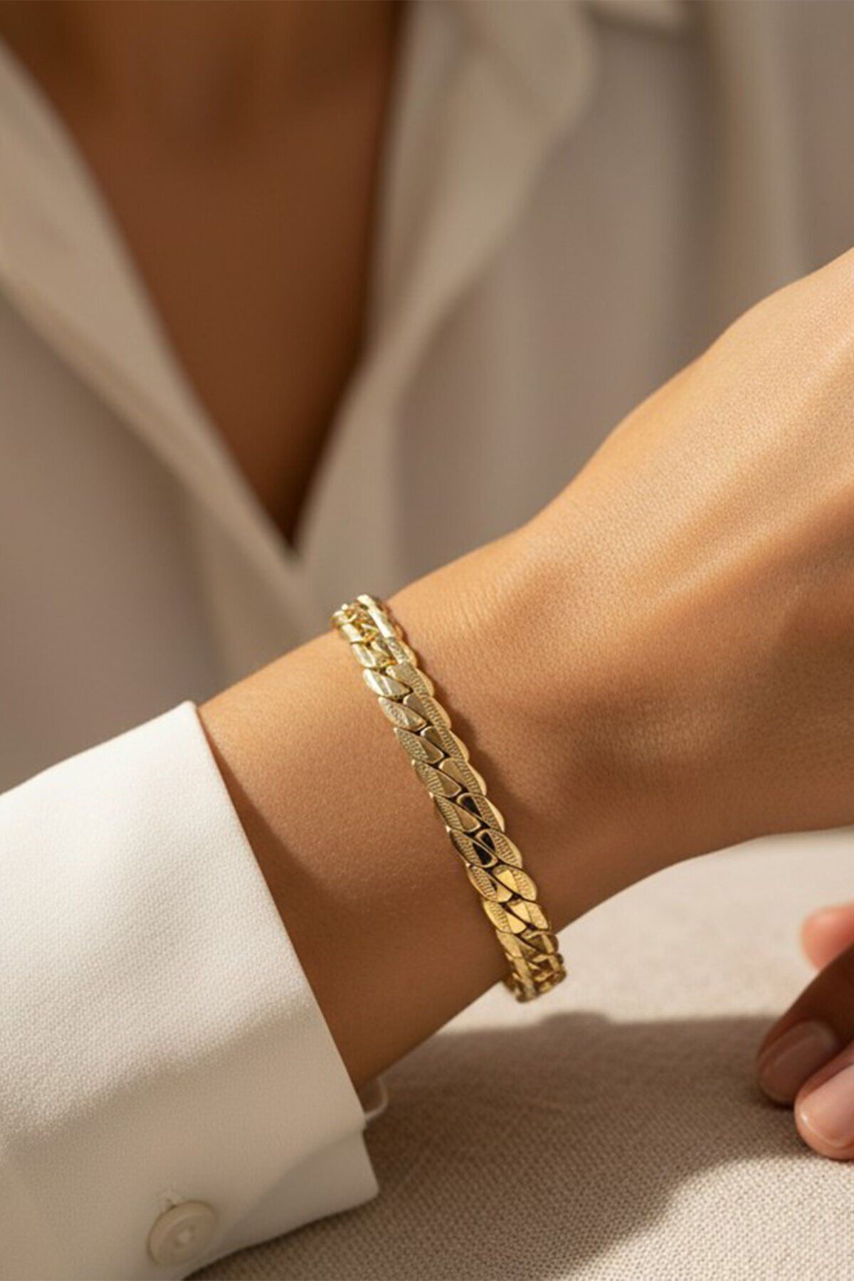 Stil Incisi/Xupıng Jewelry 14 Ayar Altın Kaplama Byikizkaya Model Bileklik