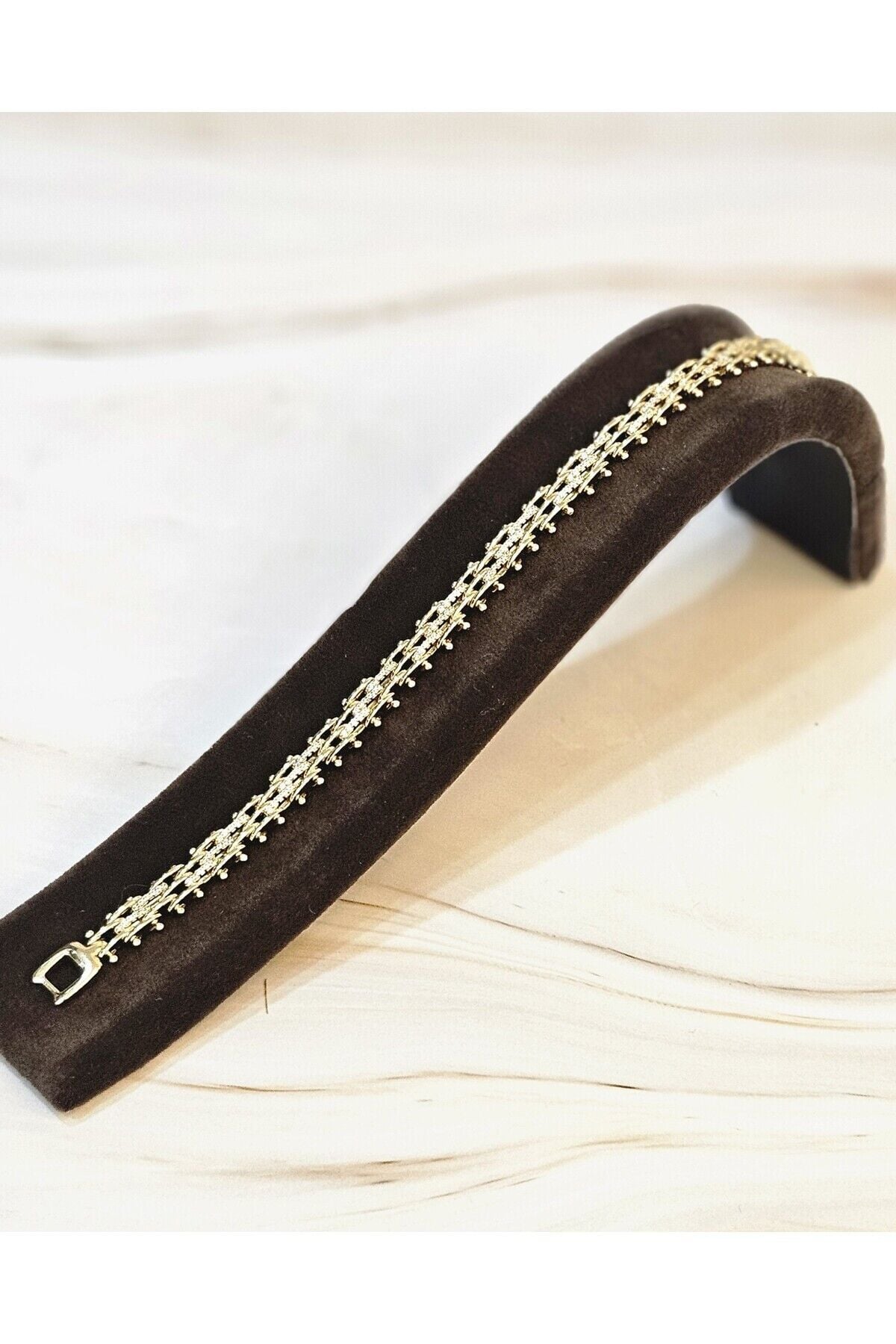 Taşlı Kordon Kararmayan Çelik Bileklik – Altın Renk Paslanmaz Çelik