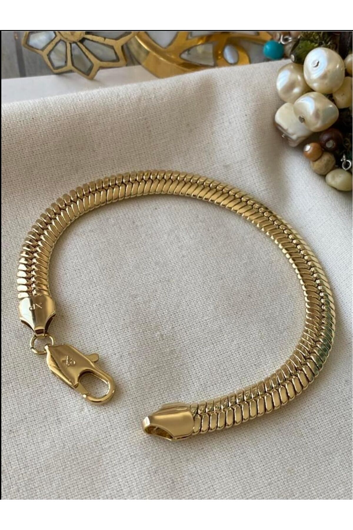 14K GOLD RENK GENİŞ BALIKSIRTI MODEL KADIN BİLEKLİK KALINLIK 8MM UZUNLUK 21CM