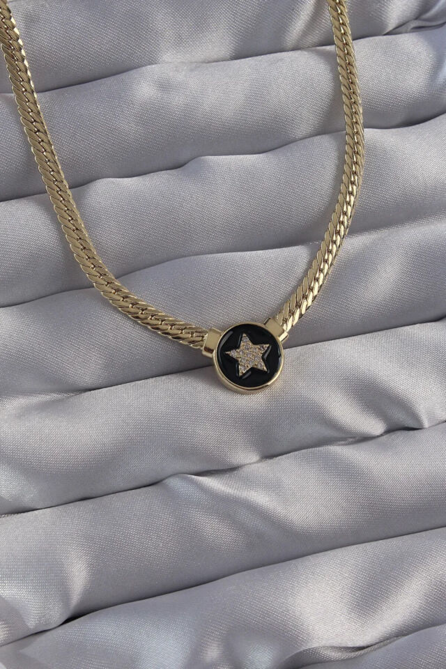 Pirinç Gold Renk Zirkon Taşlı Yıldız Model Siyah Mineli Ezme Zincirli Serenay Kolyesi - Lisinya