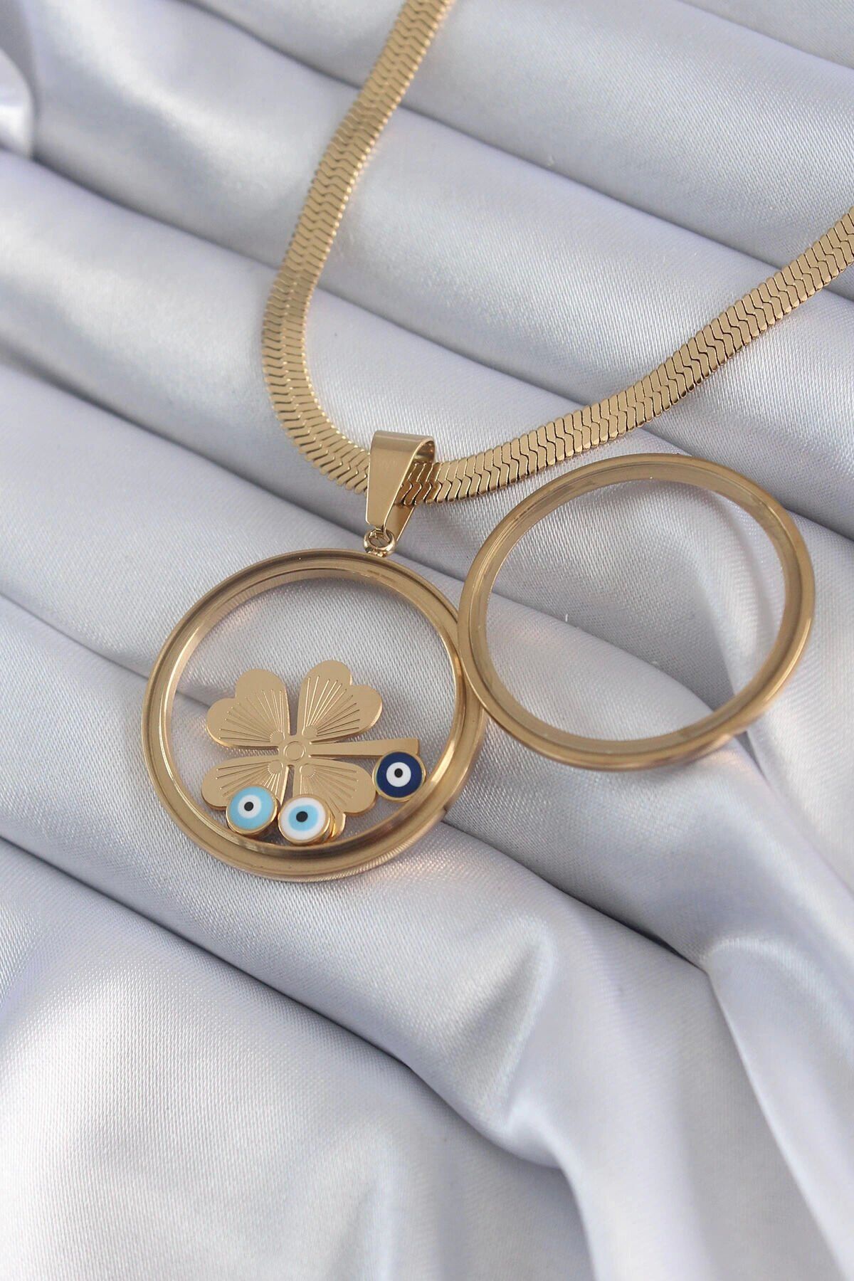 BFS 316L Çelik Gold Renk İtalyan Zincir Açılabilir Fanus Yonca Figür Model Kadın Kolye