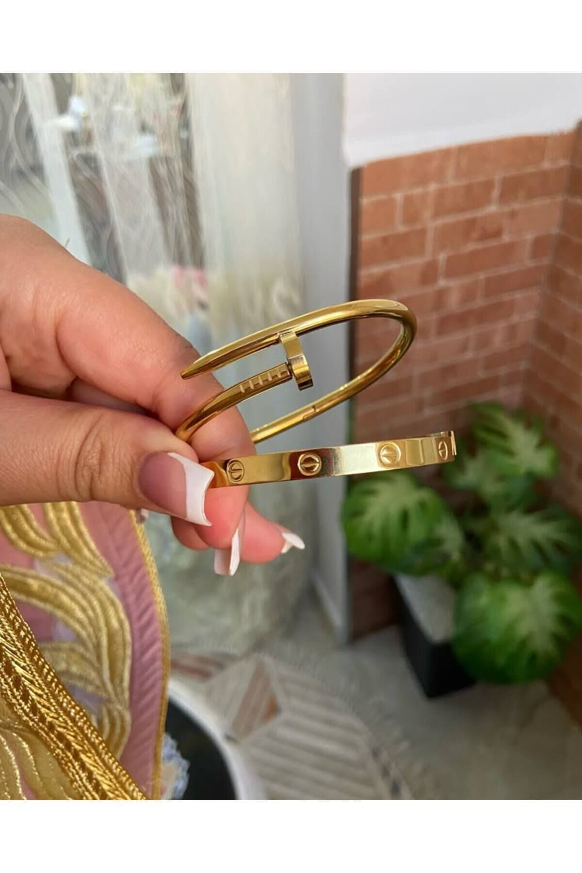 Şükür ve Zarif ve Zirikon Taşlı Kelepçe Çivi Kelepçe ve Kombi Kadın Bileklik