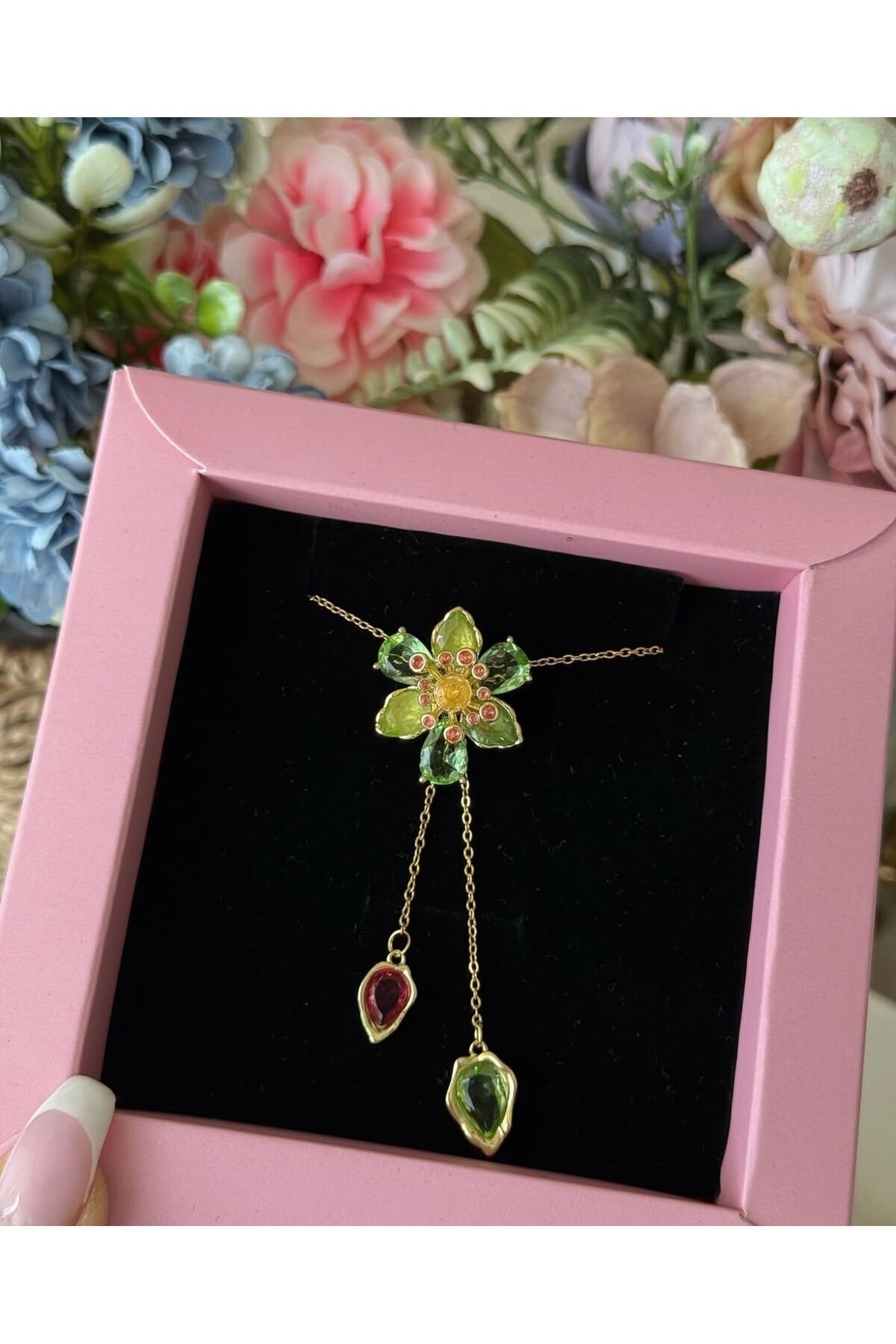 Çelik Ldyllia Kolye