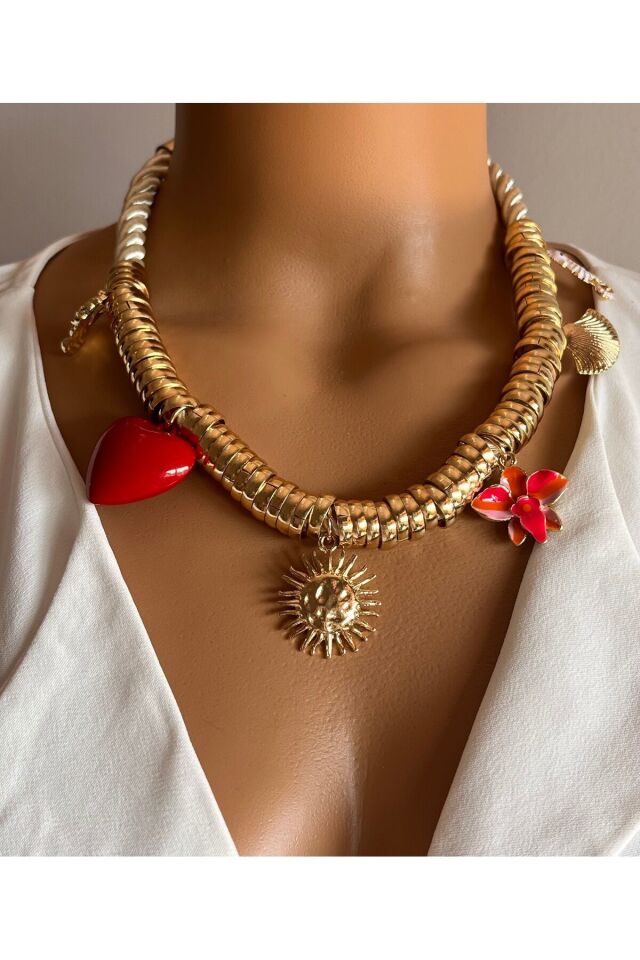 ZR Model Halat İp Üzeri Charmlı Kolye