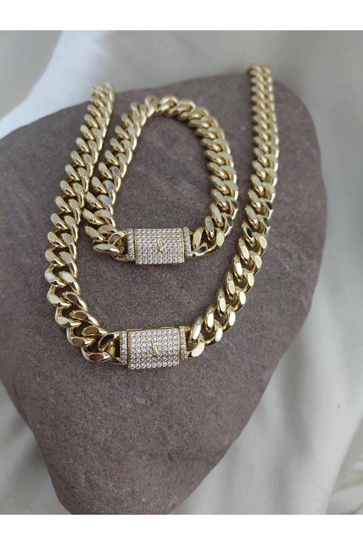 GURMET KOLYE BİLEKLİK SETİ