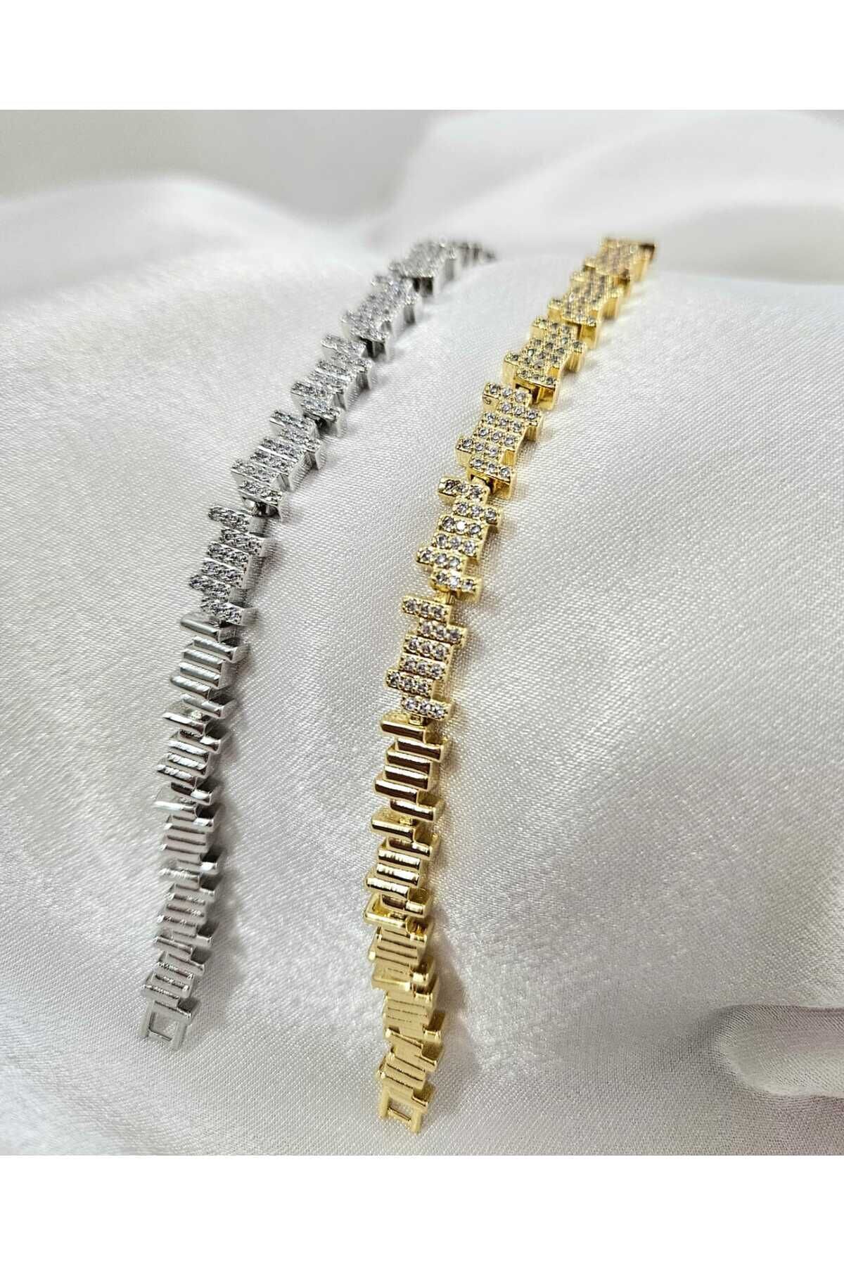 Zikzak Desen Taşlı Çelik Bileklik