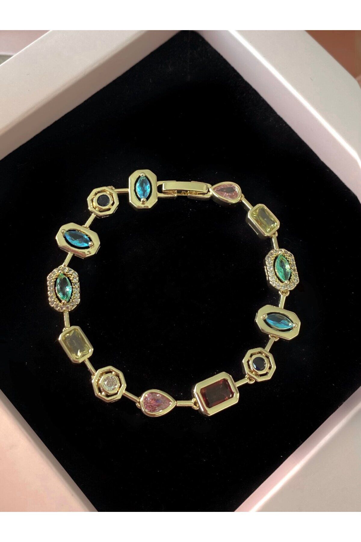 Çelik Renkli Baget Taşlı Bileklik