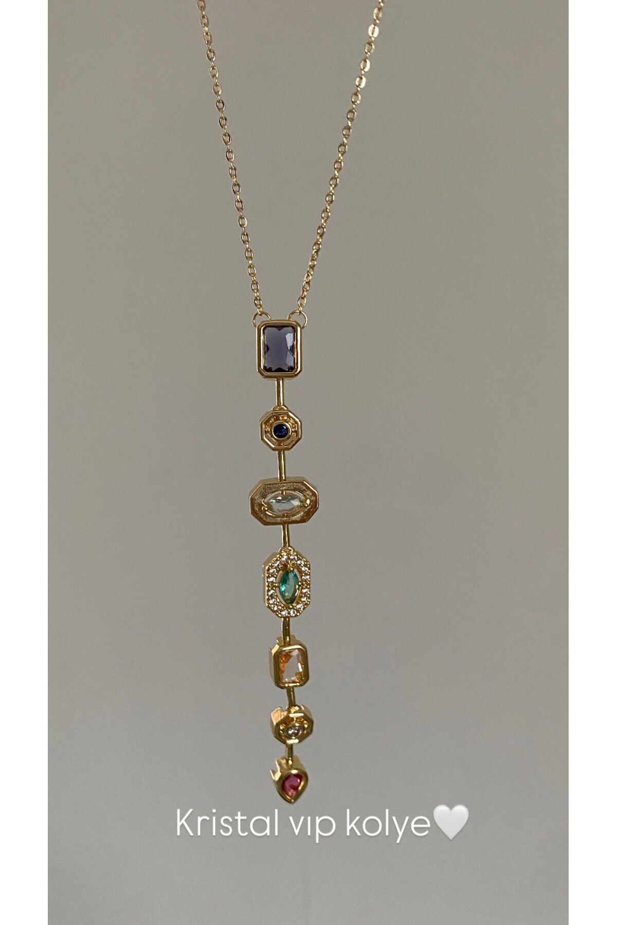 Kristalal taşlı y kolye