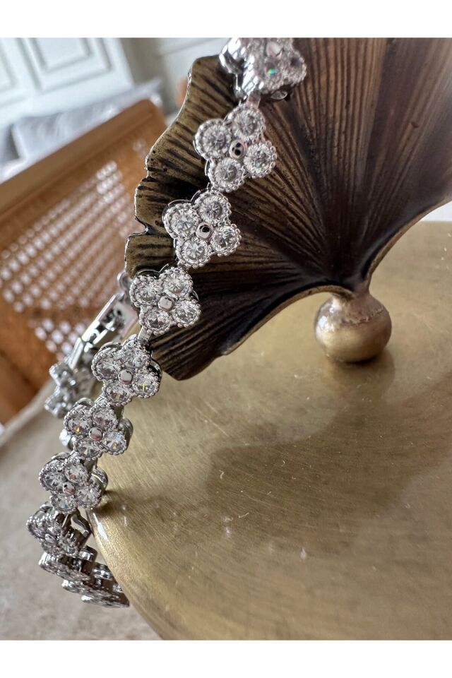 Yoncalı Su Yolu Çelik Bileklik