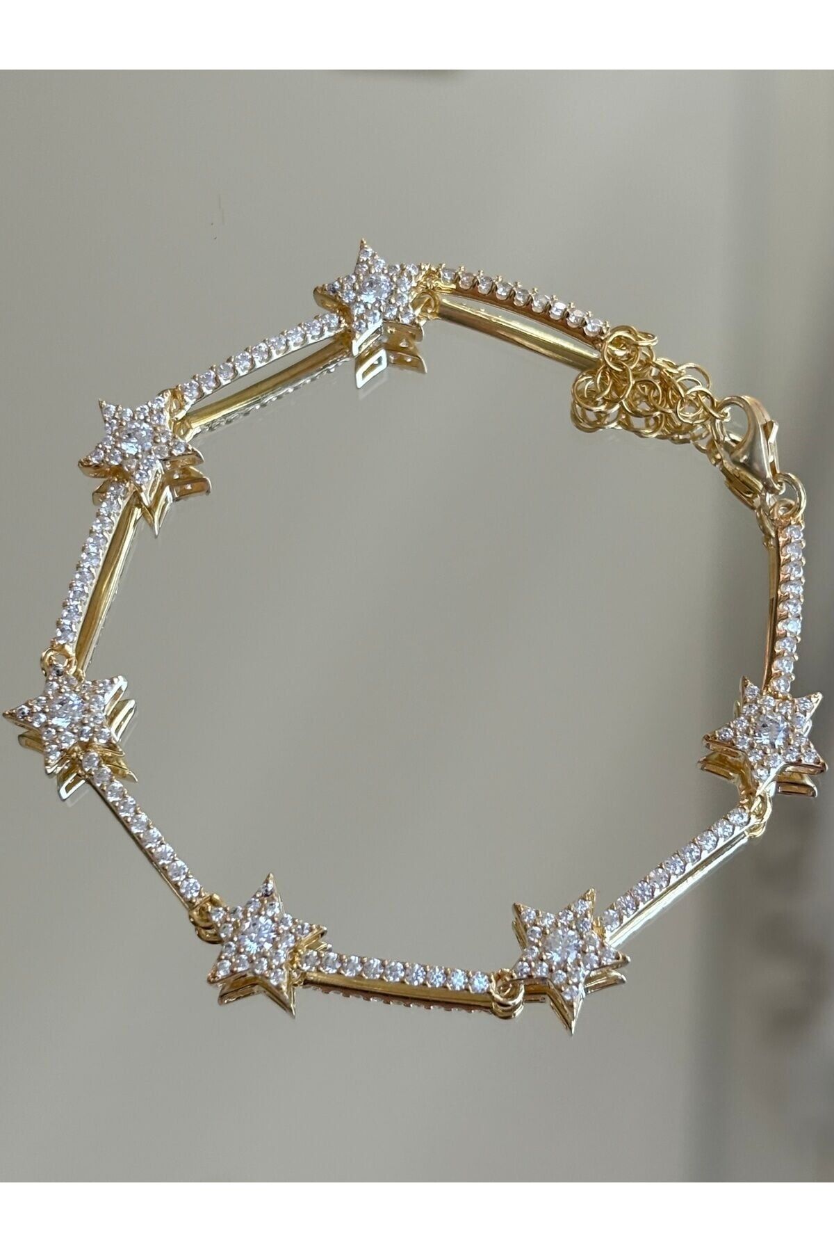Küçük Yıldızlı Gold Bileklik