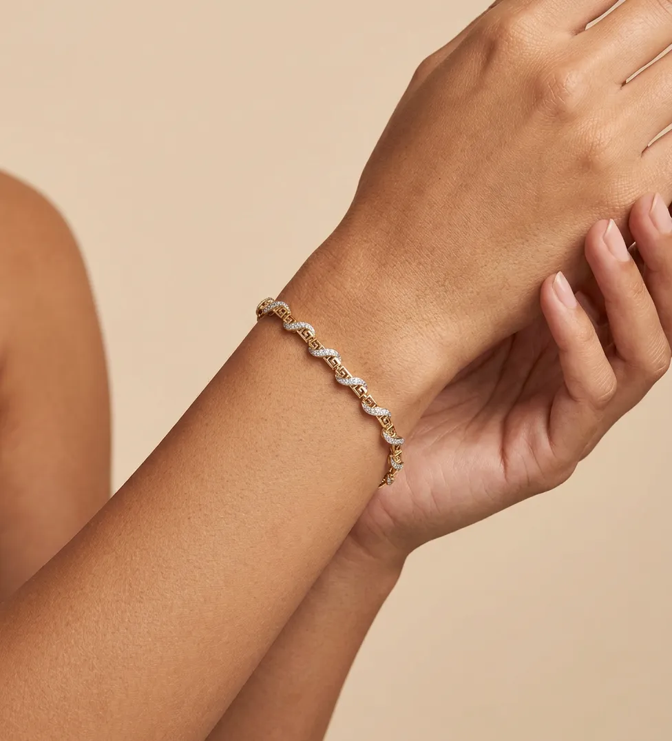 Xuping Jewelry Zirkon Taşlı Grek Desenli Altın Kaplama Lüks Bileklik