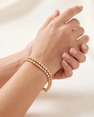 Xuping Jewelry Çift Sıra Zirkon Taşlı ve Topçuk Detaylı Altın Kaplama Lüks Bileklik