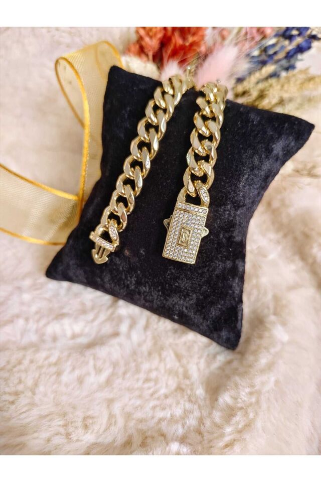 Gold Detaylı Çelik Zirkon Taşlı Kalın Bileklik