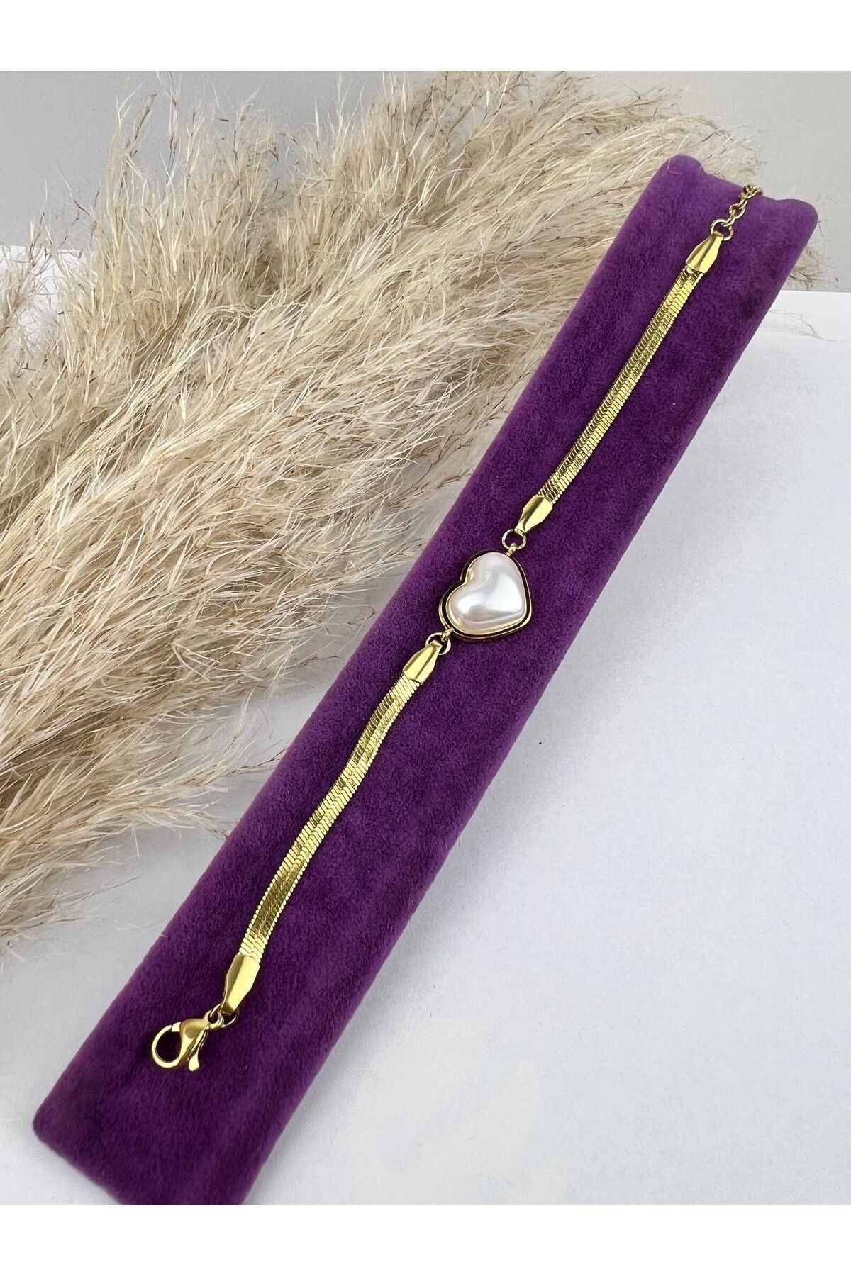 İtalyan Model Kalpli Kadın Bileklik