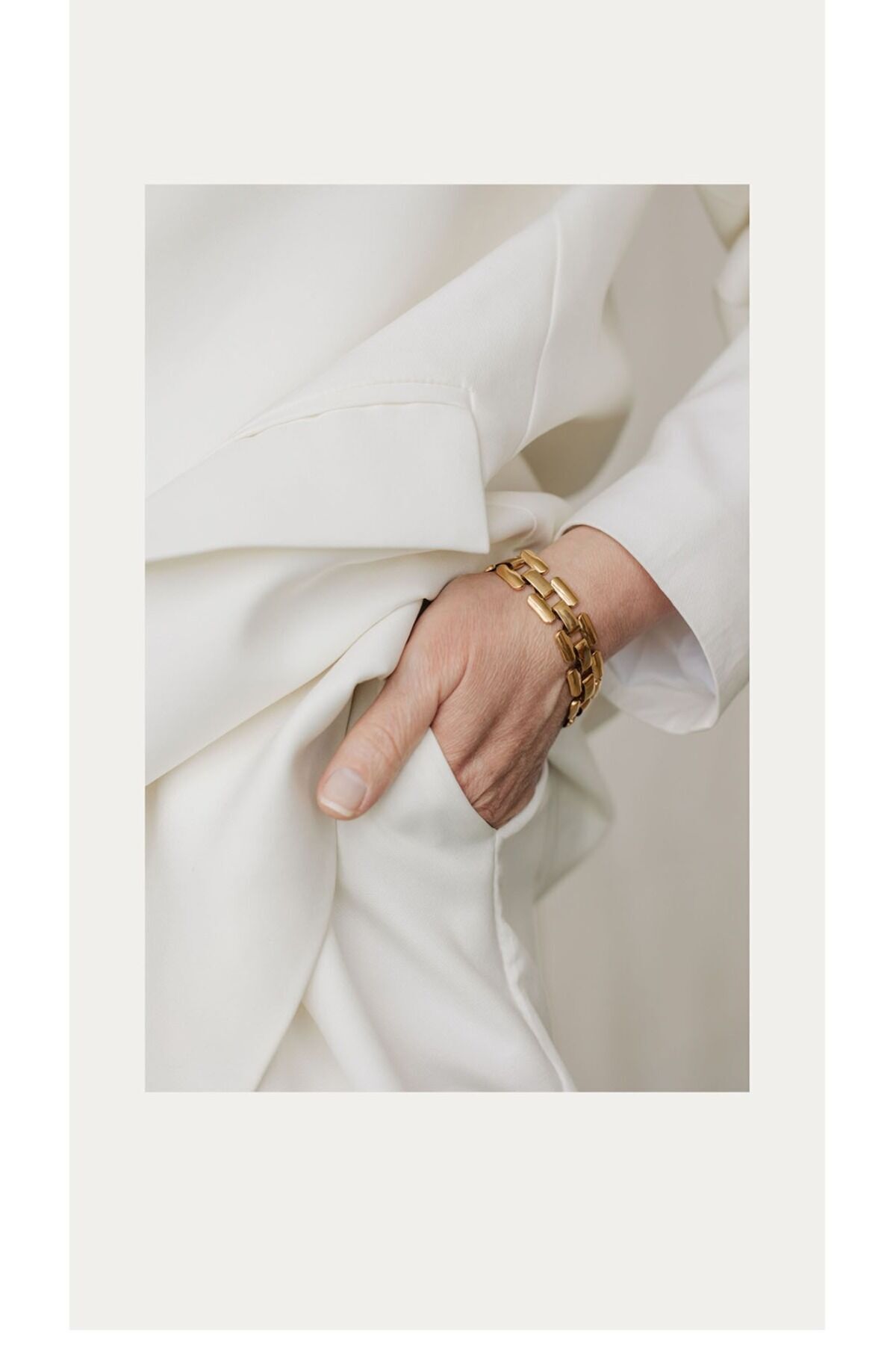 Burma Model Kadın Küpe Gold