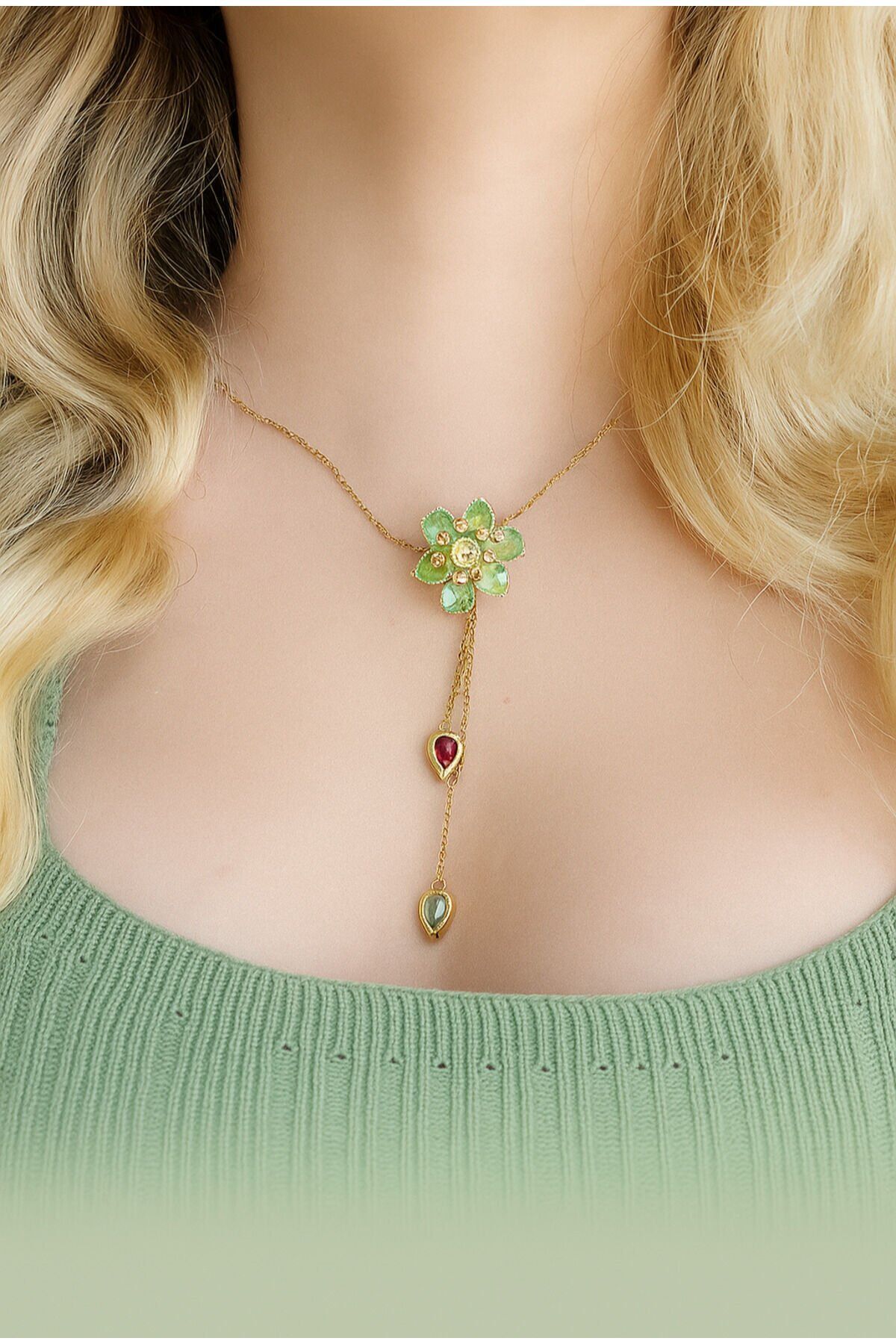 Baget Taşlı Kadın Küpe