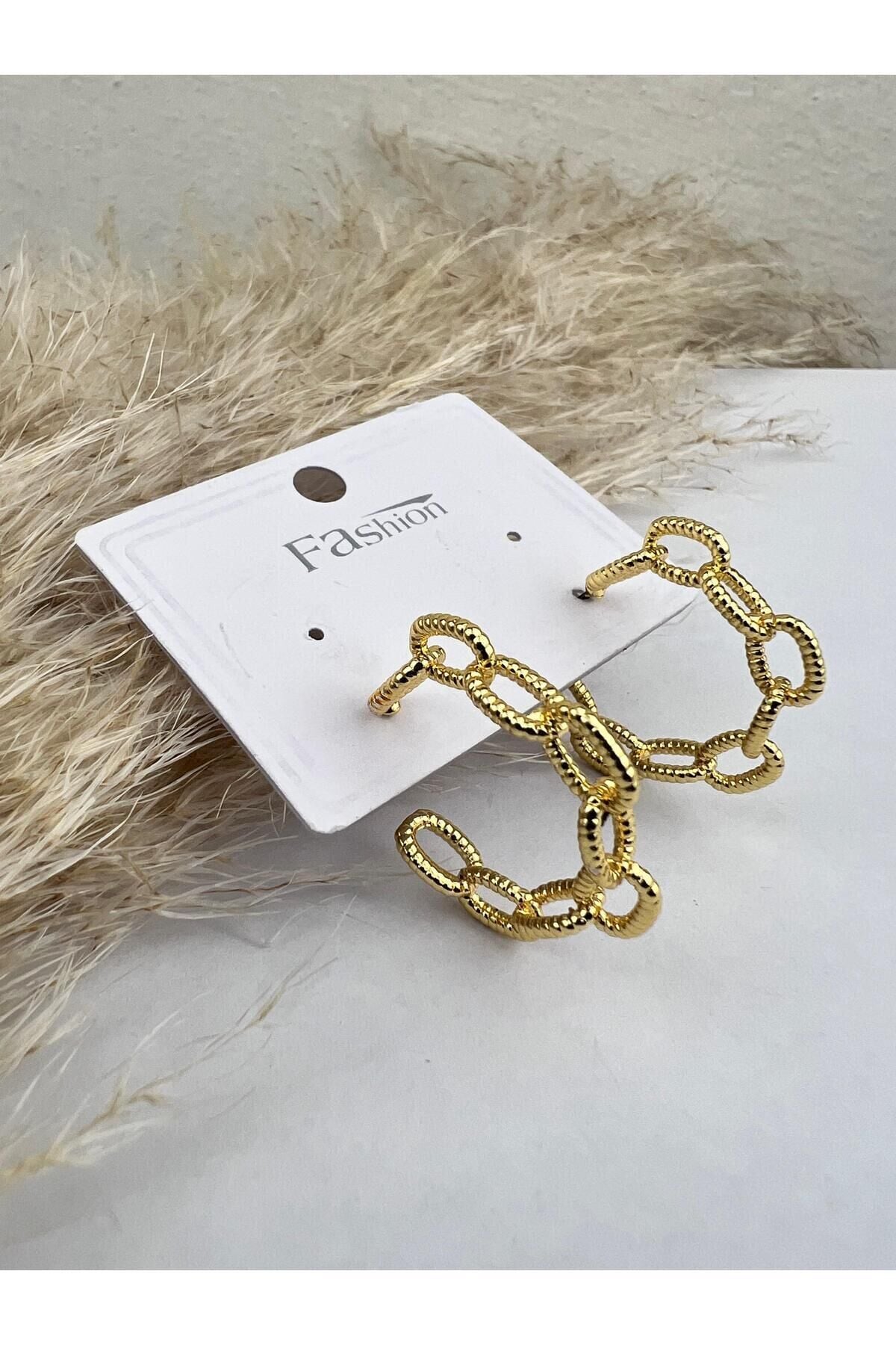Zincir Model Kadın Gold Küpe