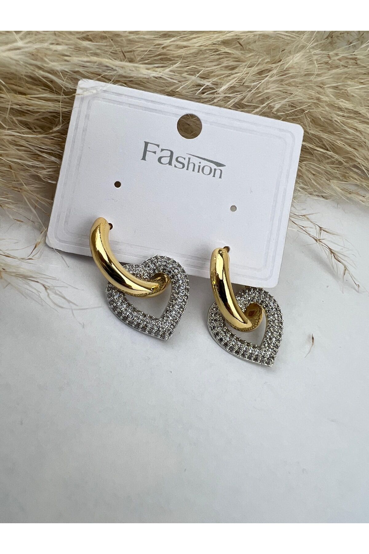 Salantılı Taşlı Kalp Küpe