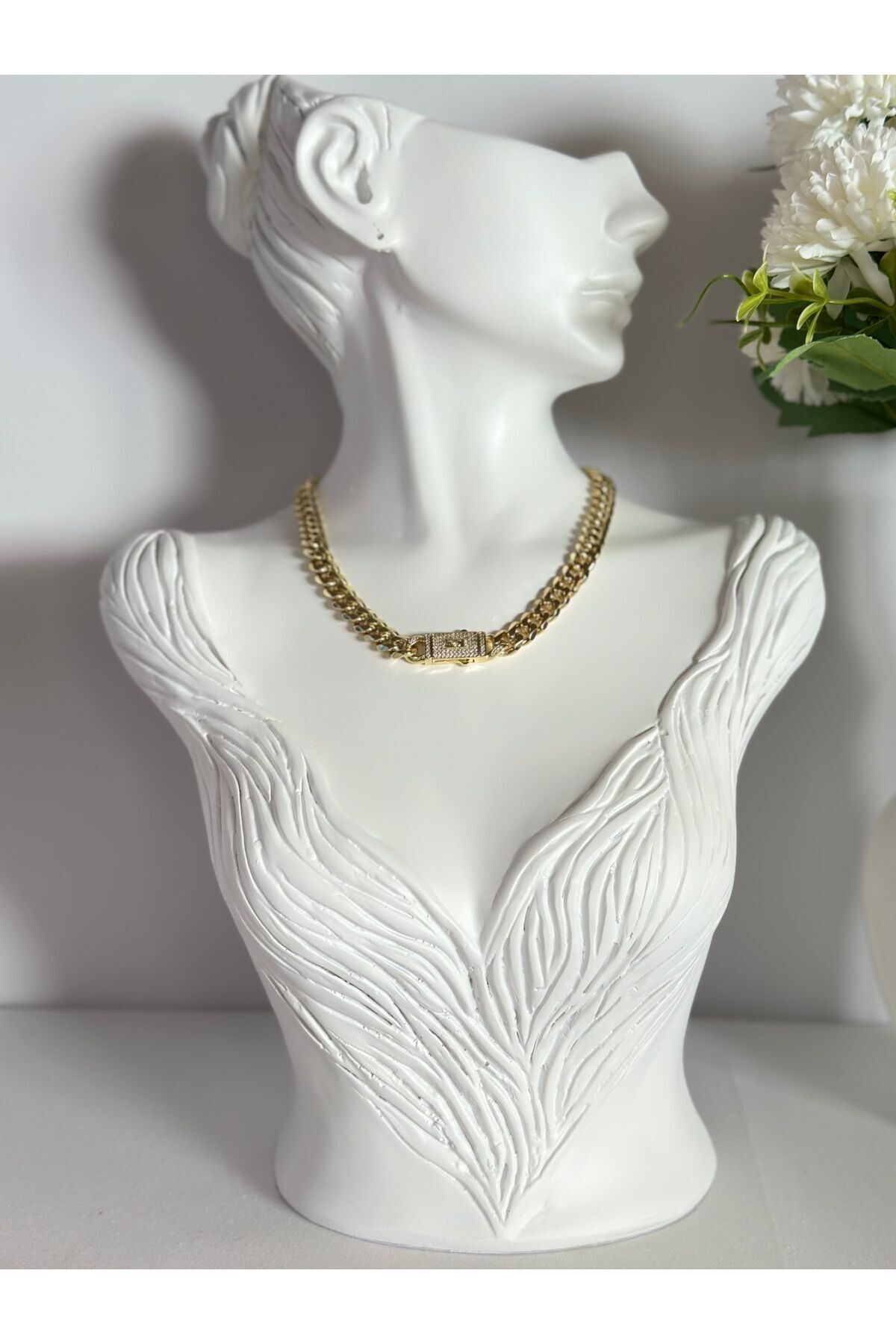 Vip Seri Gurmet Model Gold Kadın Çelik Kolye Kararmaz Suya Dayanıklı Antialerjik