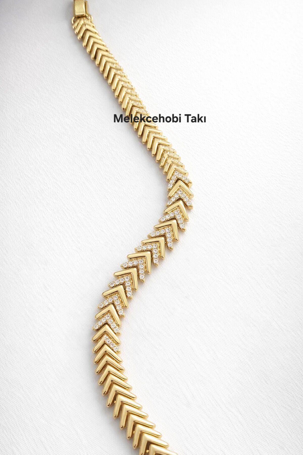 Xuping 14K Altın Kaplama Taşlı Balık Sırtı (Zikzak) Bileklik /Melekcehobi Takı