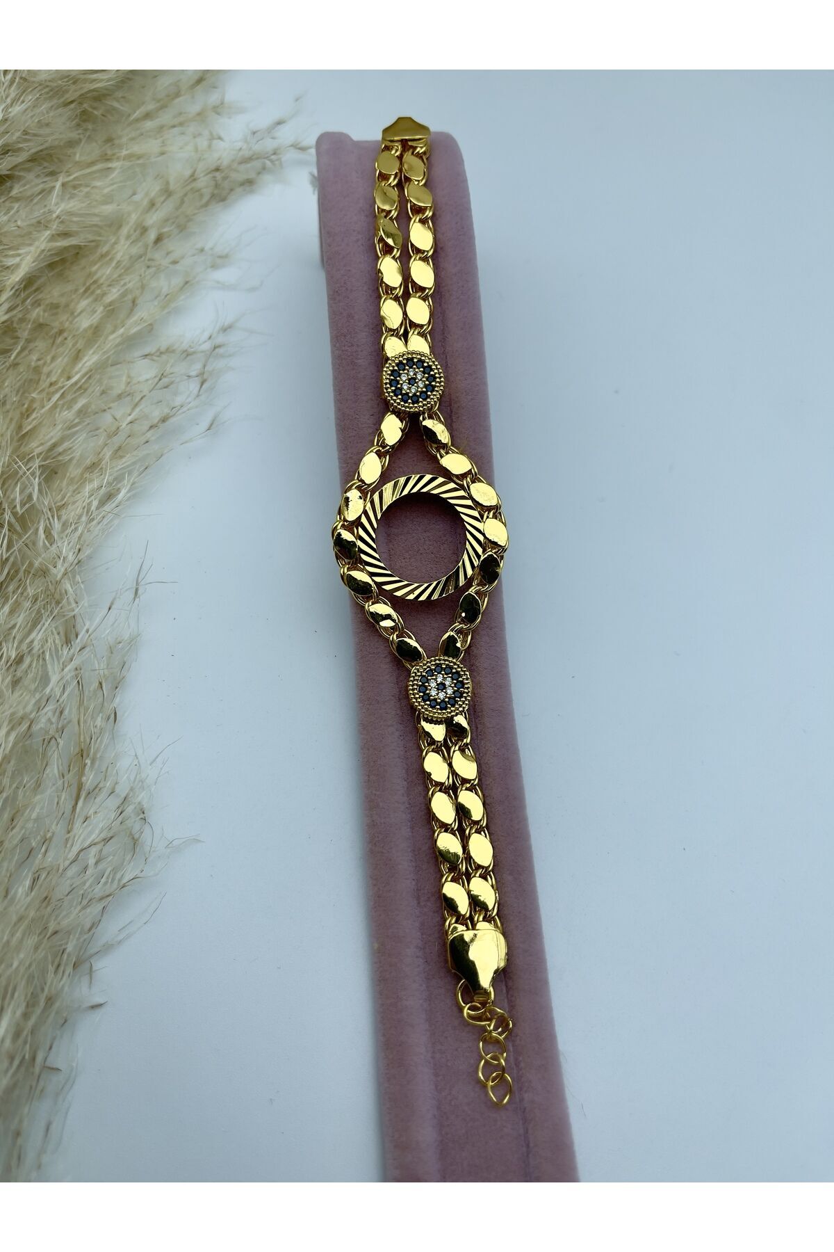 Arpa Model Çeyreklik Nazar Boncuklu Bileklik